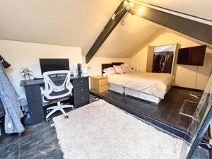 Photo 22- click for photo gallery